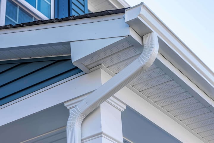 Low-maintenance vinyl gutters for rainwater management in Durham